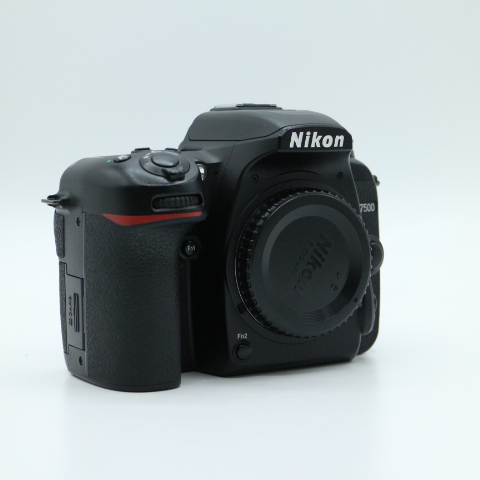 【良品】NIKON ニコン デジタル一眼レフカメラ D7500 ボディ ブラック #LE2027754 - 画像 (8)