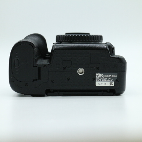 【良品】NIKON ニコン デジタル一眼レフカメラ D7500 ボディ ブラック #LE2027754 - 画像 (10)