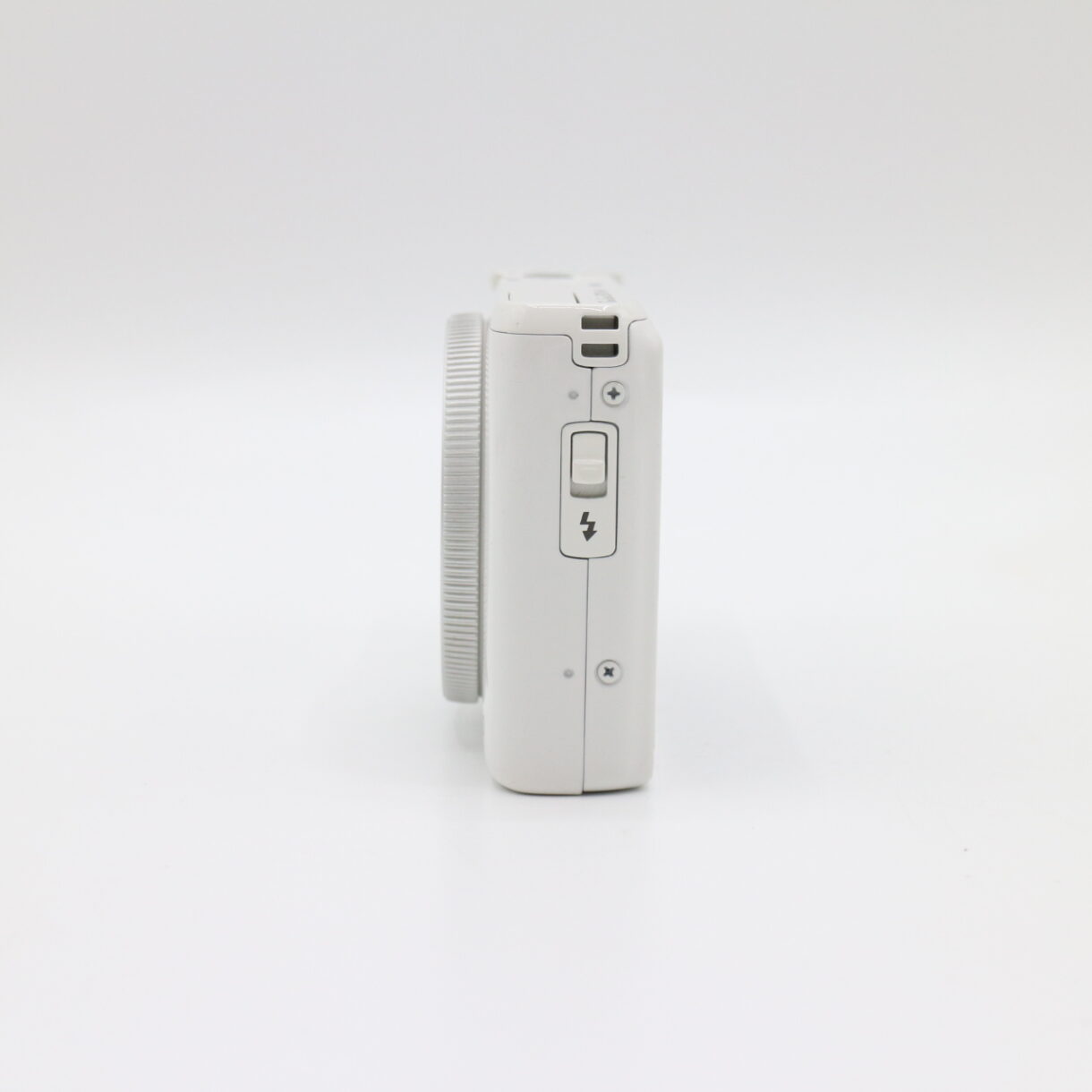 【良品】CANON キヤノン PowerShot S200 ホワイト パワーショット デジタルカメラ コンデジ #LE2029080 - 画像 (5)