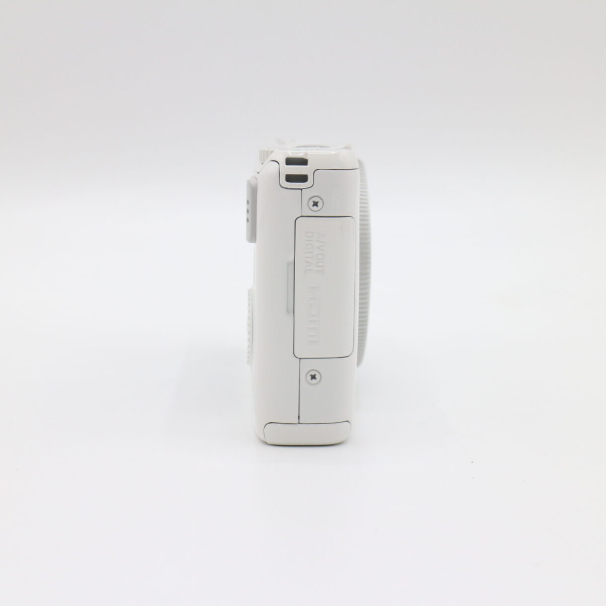 【良品】CANON キヤノン PowerShot S200 ホワイト パワーショット デジタルカメラ コンデジ #LE2029080 - 画像 (9)