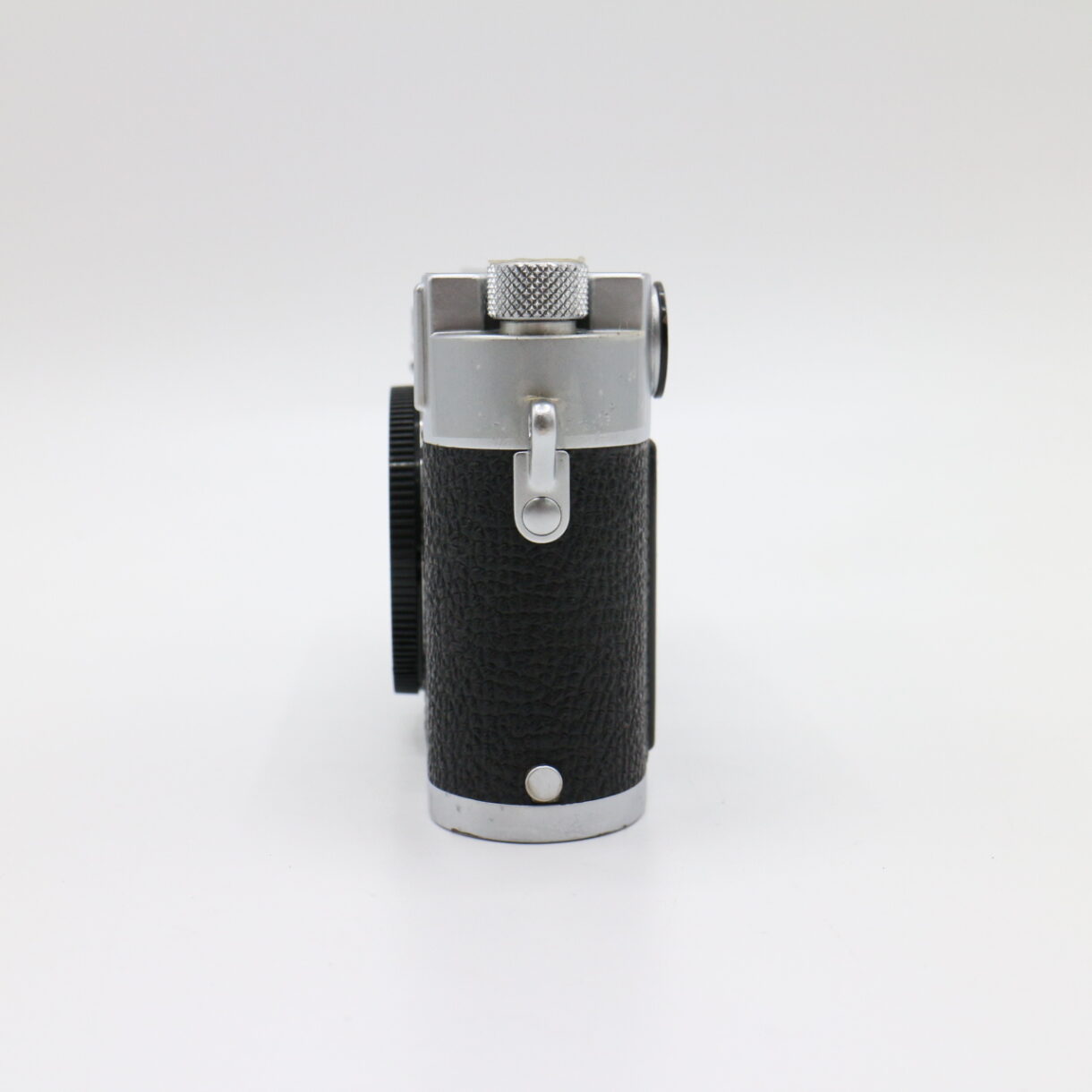 【並品】LEICA ライカ M3 ダブルストローク 前期 シリアル70万番台 レンジファインダーフィルムカメラ #LE2027575 - 画像 (5)
