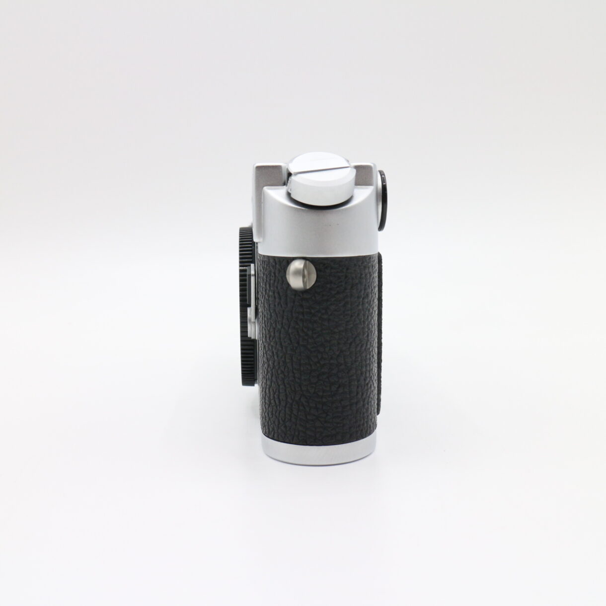 【良品】LEICA ライカ M4-P LEITZ CANADA ライツ カナダ レンジファインダー フィルムカメラ シルバー クローム #LE20275681 - 画像 (3)