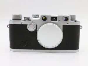 【良品】LEICA ライカ IIIc ボディ Ernst Leitz Wetzlar バルナック レンジファインダー フィルムカメラ #LE2027522