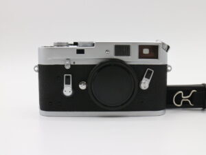【良品】LEICA ライカ M4 ボディ シルバー クローム 127万台 Mマウント フィルムカメラ #LE20275601