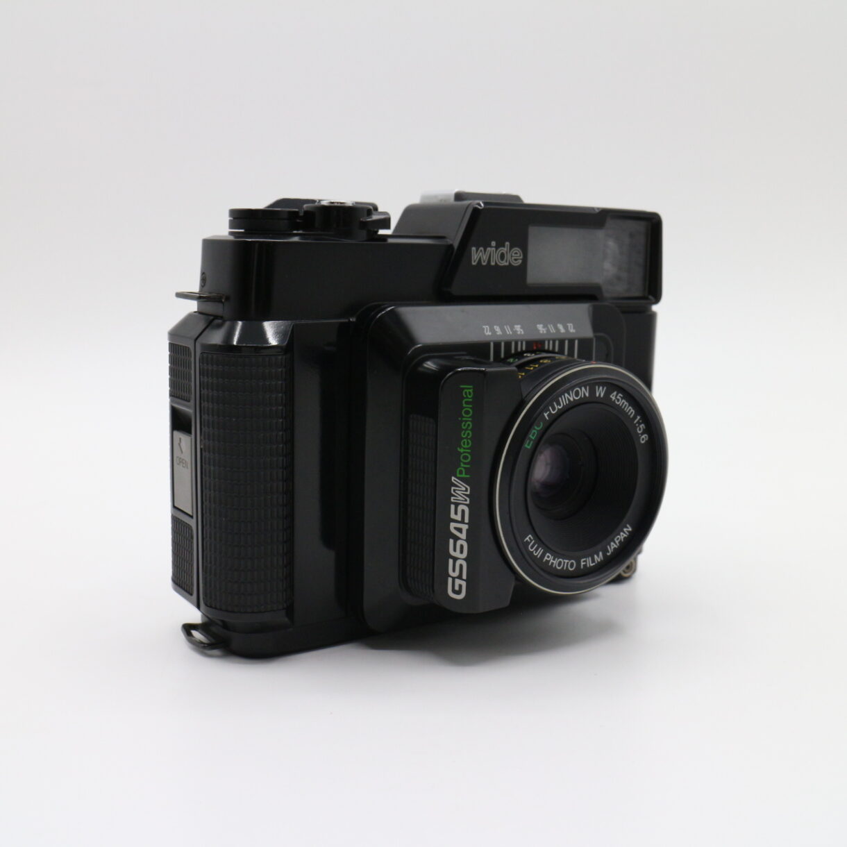 【良品】FUJIFILM 富士フイルム FUJICA フジカ GS645W Wide FUJINON W 中判フィルムカメラ #LE2027540 - 画像 (7)
