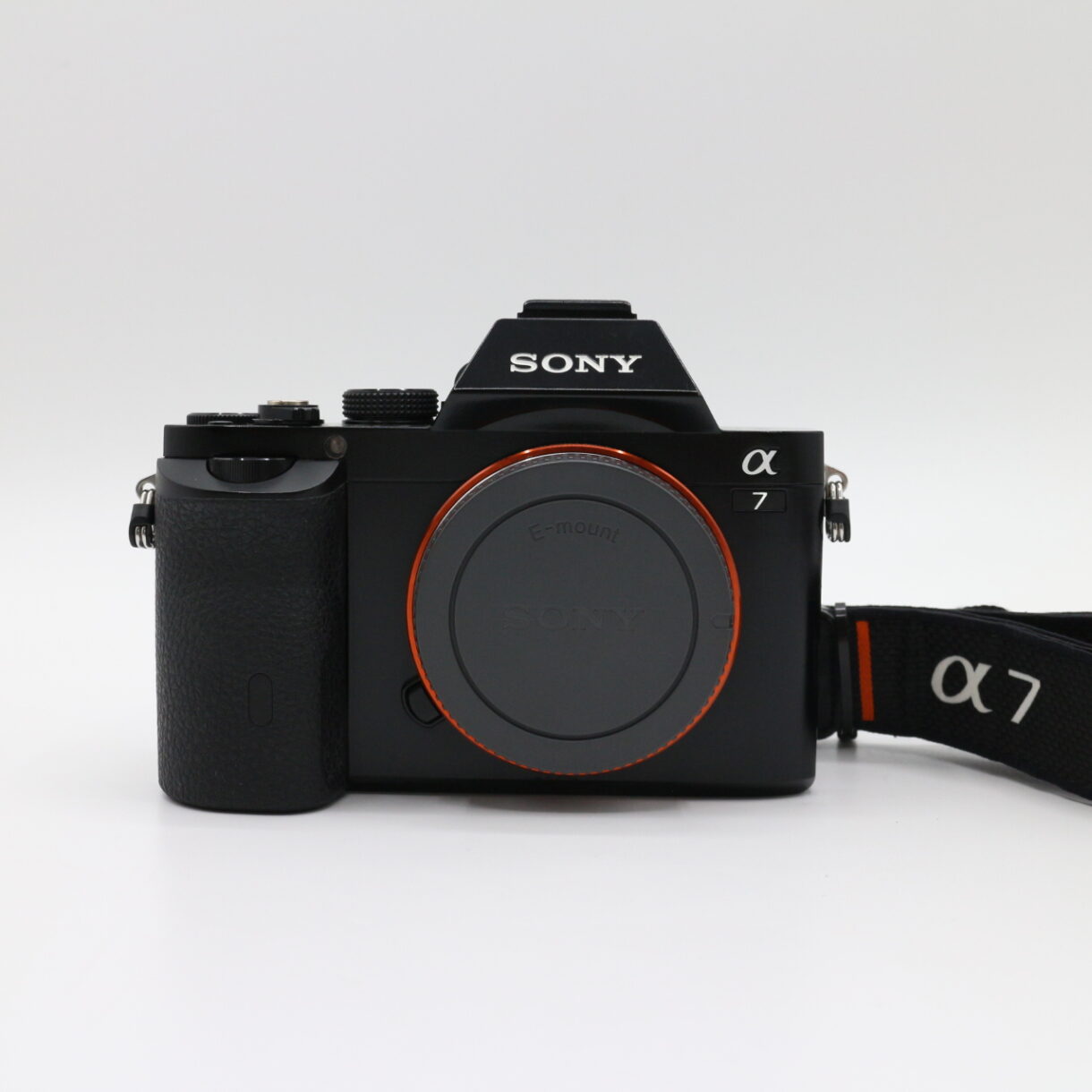 【良品】SONY ソニー α7 ボディ ILCE-7 フルサイズ ミラーレス一眼カメラ Eマウント #LE2027374