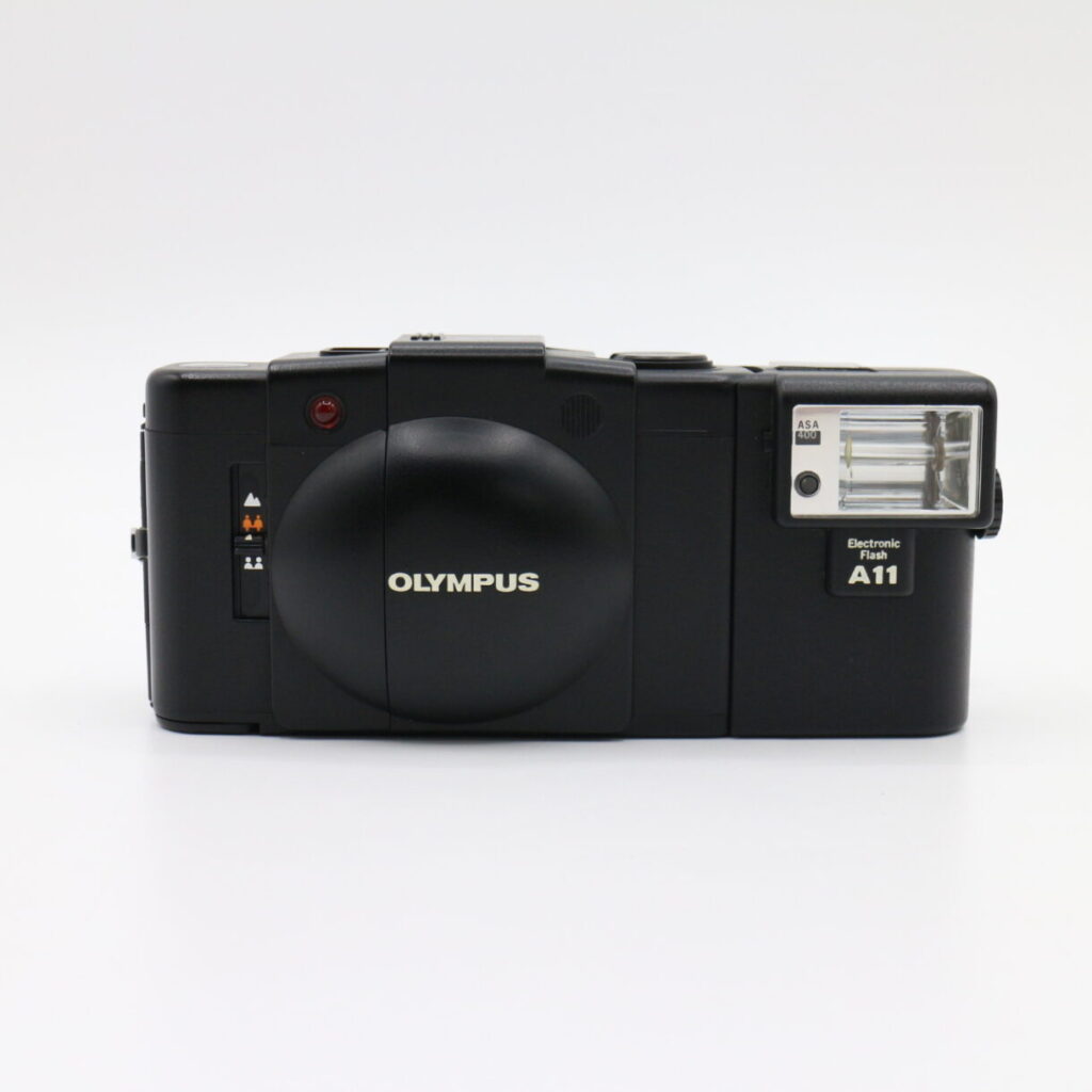 ❁完動/美品❁OLYMPUS オリンパス XA2 A11付き フィルムカメラ 良品】OLYMPUS オリンパス XA2＋A11 コンパクト 35mm フィルムカメラ