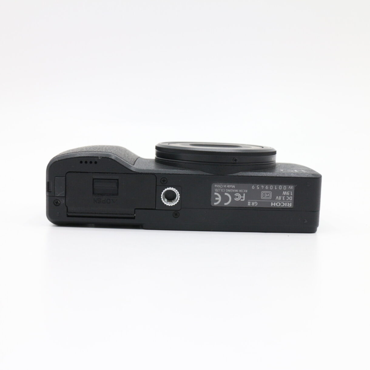 【良品】RICOH リコー デジタルカメラ GRII APS-CサイズCMOSセンサー ローパスフィルタレス #LE2029263 - 画像 (10)