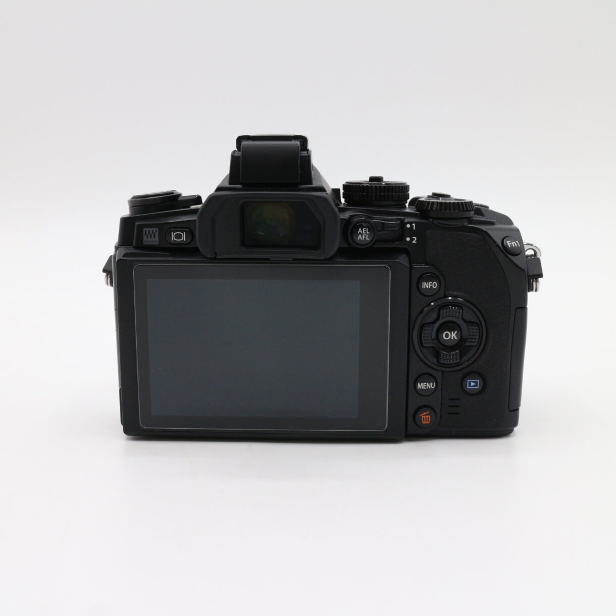 【良品】OLYMPUS オリンパス OM-D E-M1 ボディ ミラーレス一眼カメラ マイクロフォーサーズ #LE2029481 - 画像 (7)