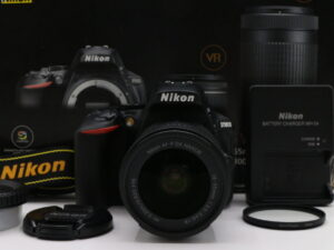 【良品】NIKON ニコン D5600 AF-P 18-55 VR レンズキット ブラック バリアングル液晶 #LE2029507