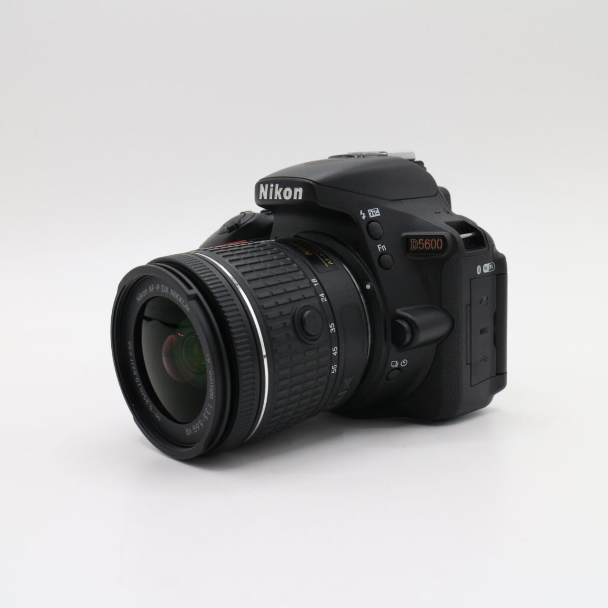 【良品】NIKON ニコン D5600 AF-P 18-55 VR レンズキット ブラック バリアングル液晶 #LE2029507 - 画像 (5)