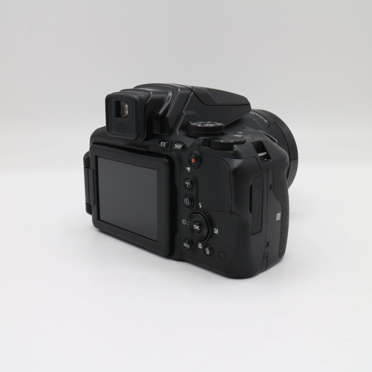 【良品】NIKON ニコン COOLPIX P900 光学83倍ズーム 2000mm相当 超望遠 #LE2029567 - 画像 (8)
