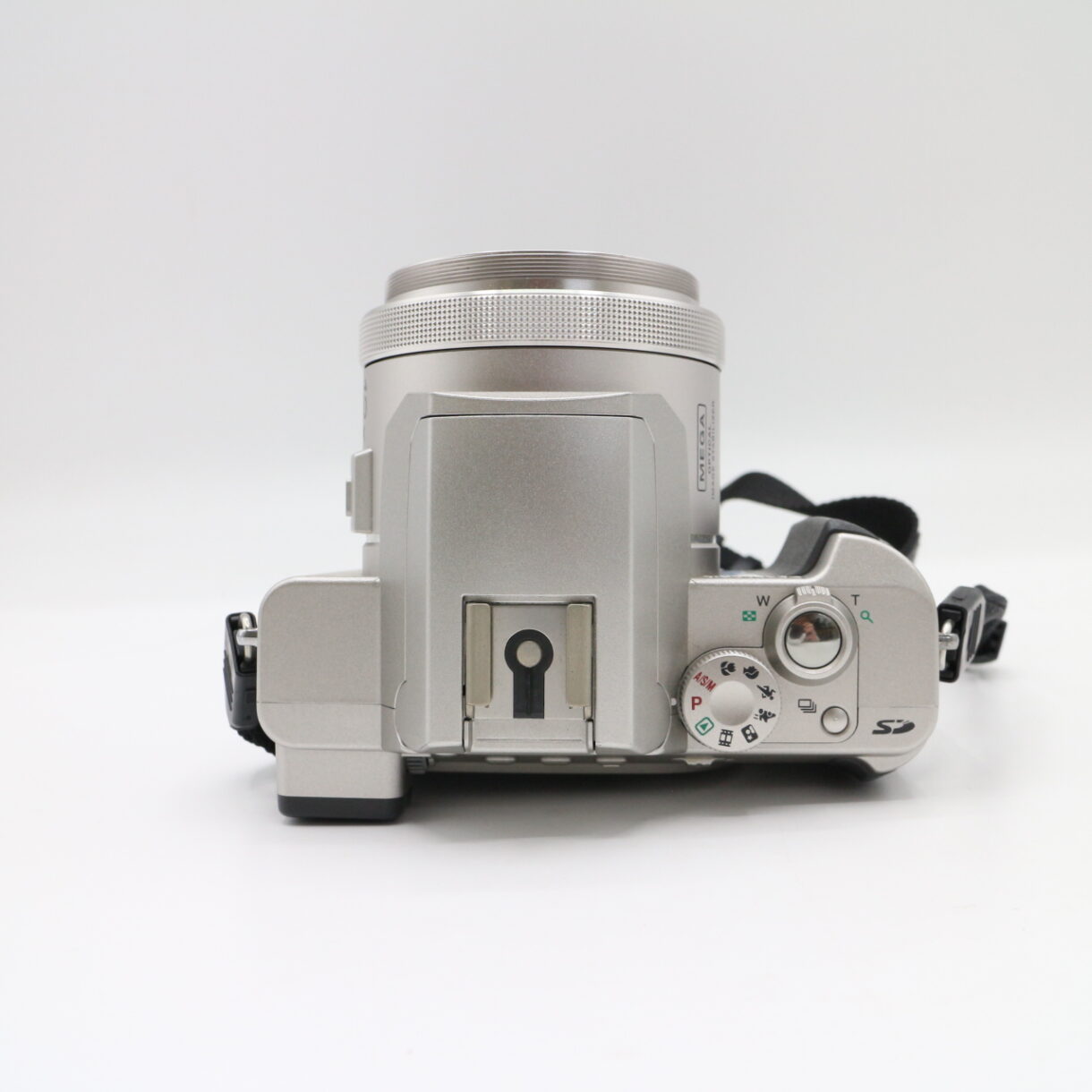 【良品】PANASONIC パナソニック LUMIX DMC-FZ10 デジタルカメラ LEICAレンズ搭載 #LE2029562 - 画像 (9)